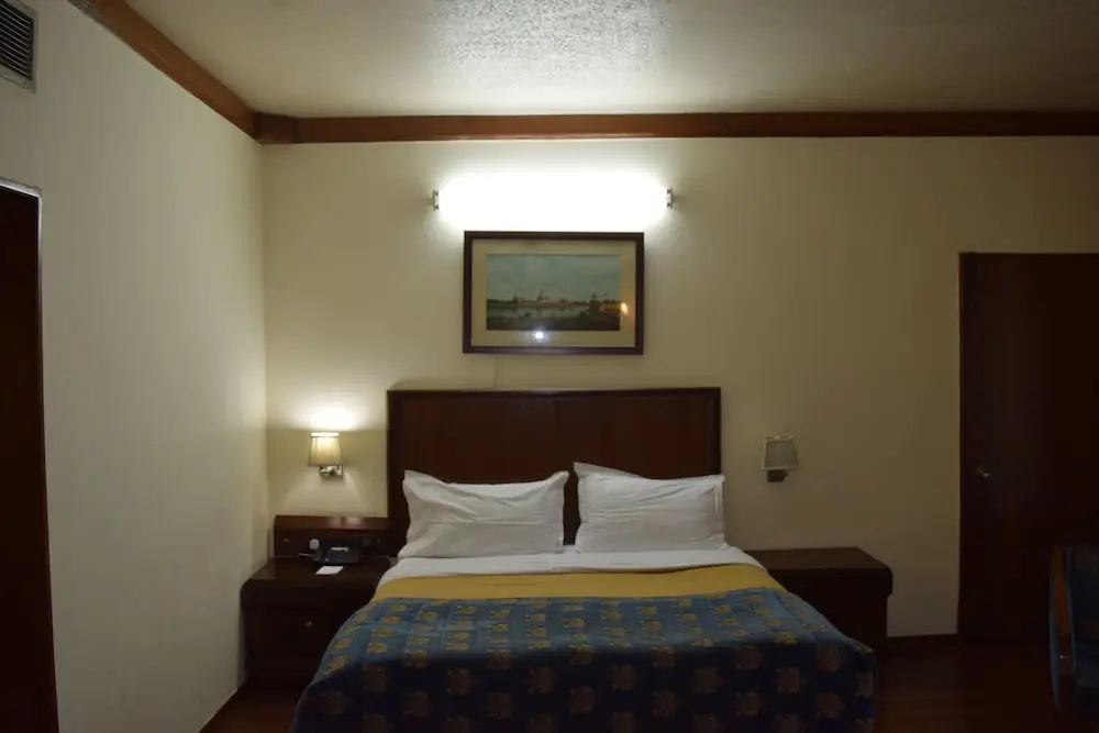 Hotel Samrat - Chambres