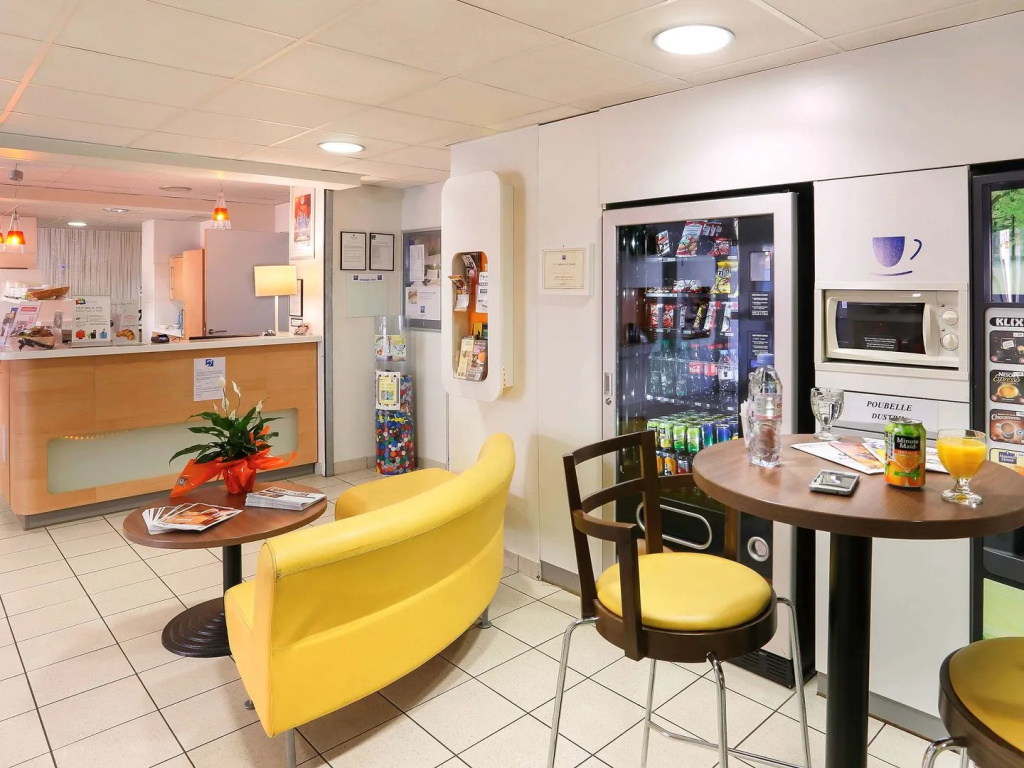 Hotel photo 12