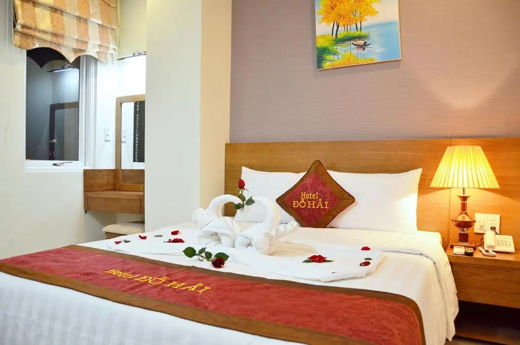 Deluxe Double room (full double bed)