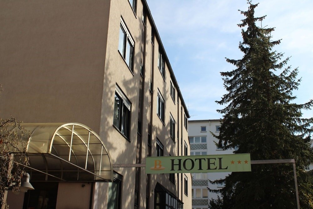Hotel Brunnenhof image