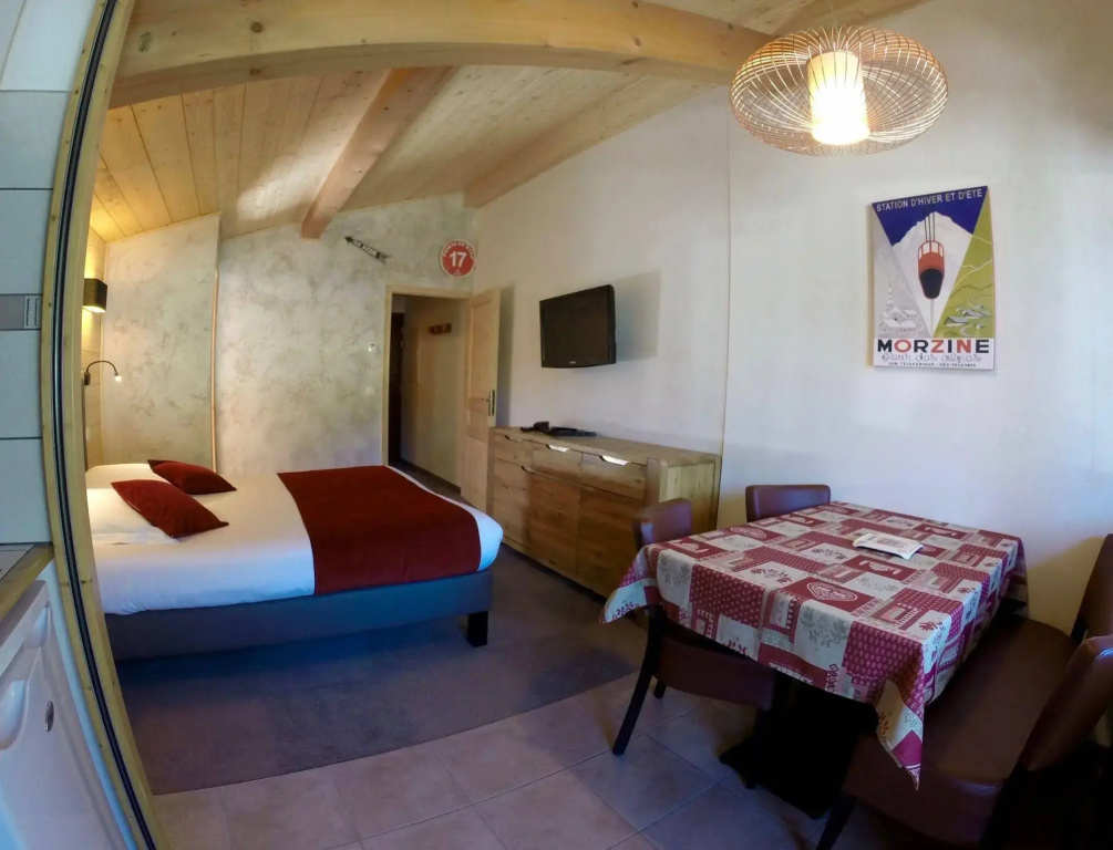 Hôtel Loisirs Les Côtes, Résidence et Chalets - Général