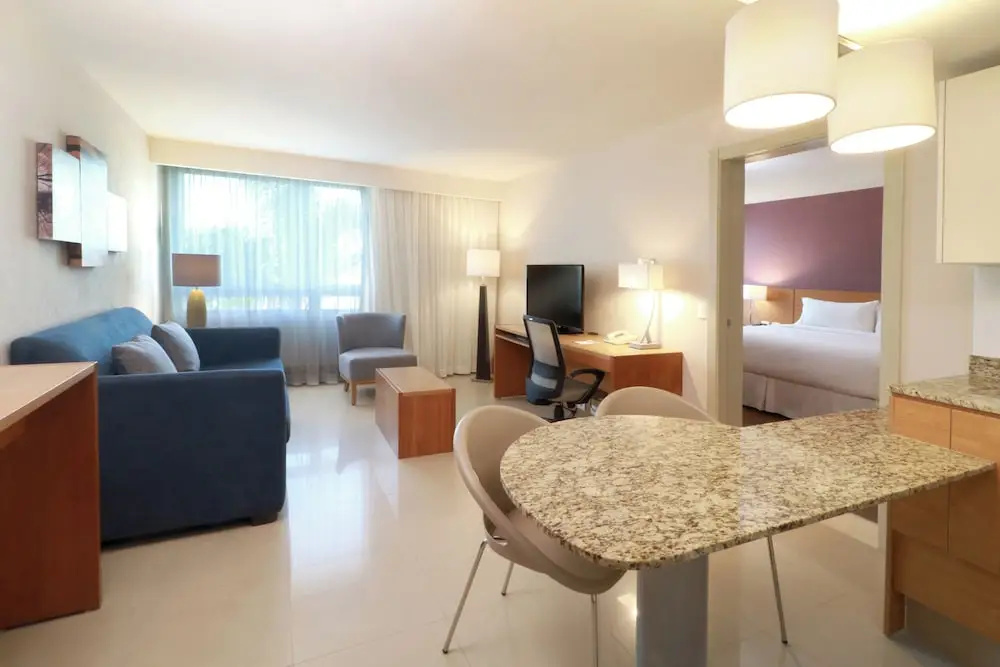 Staybridge Suites Guadalajara Expo by IHG - Chambres