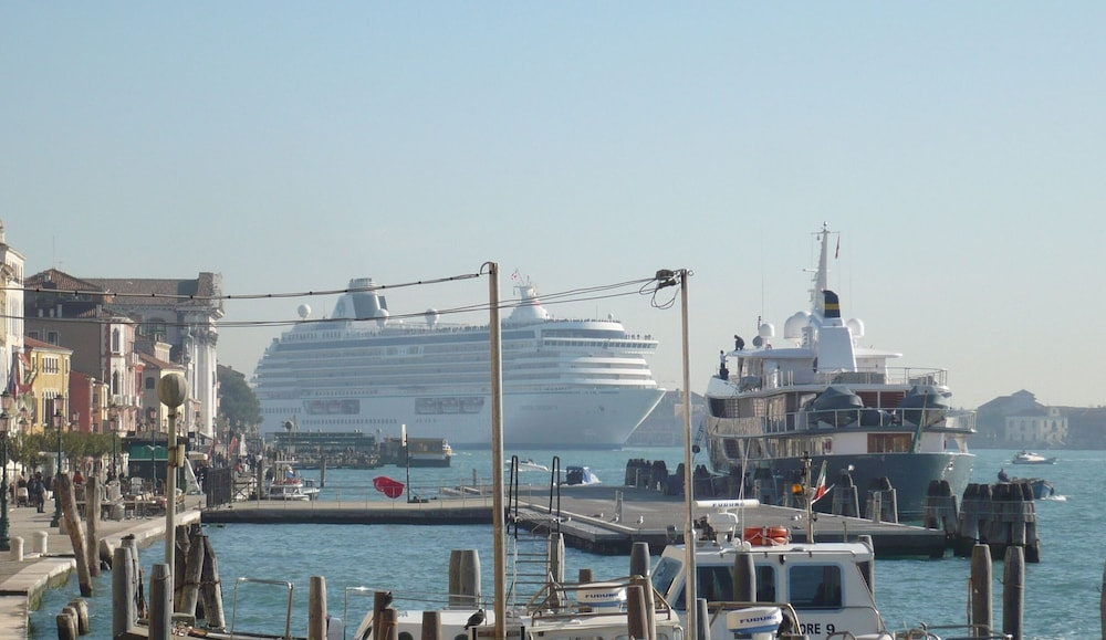 Hotel photo 41