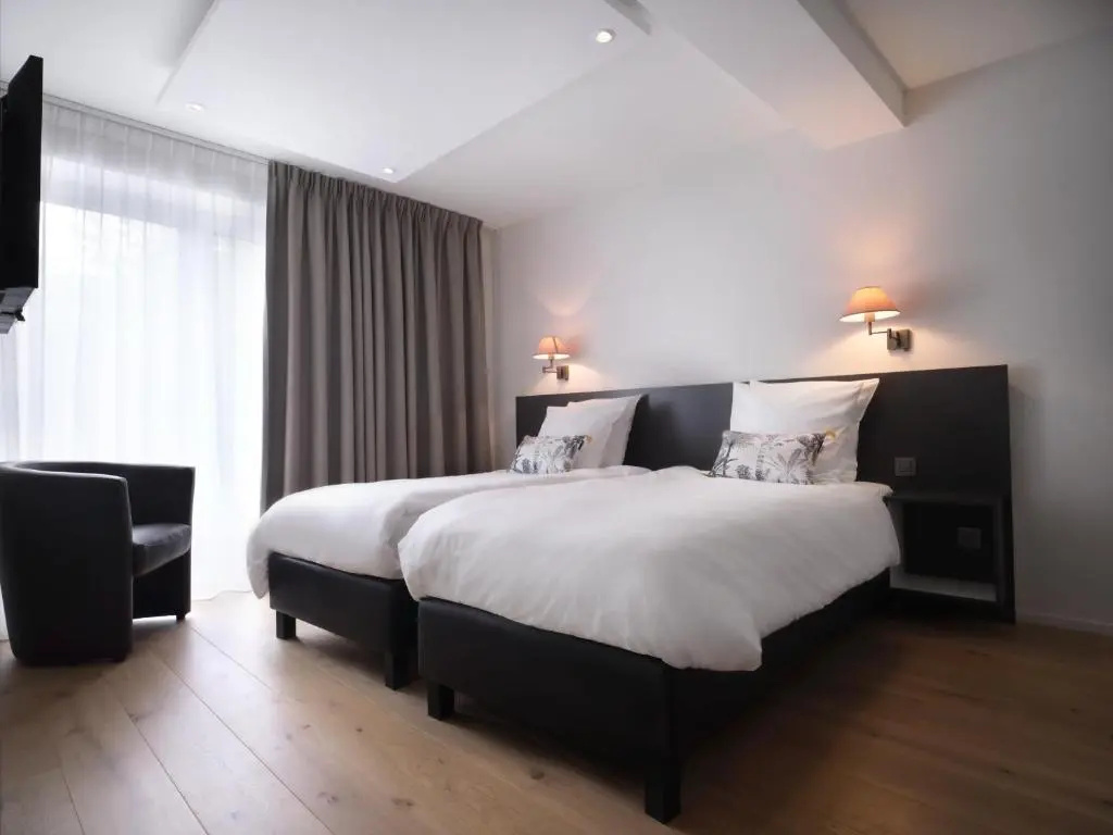 Standard Double room (twin beds)