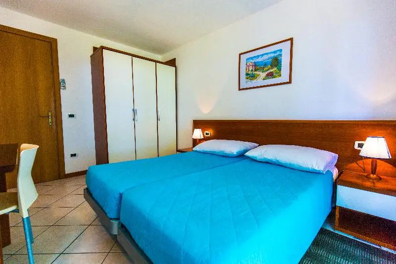 Splendid Golden Rocks Resort - Chambres