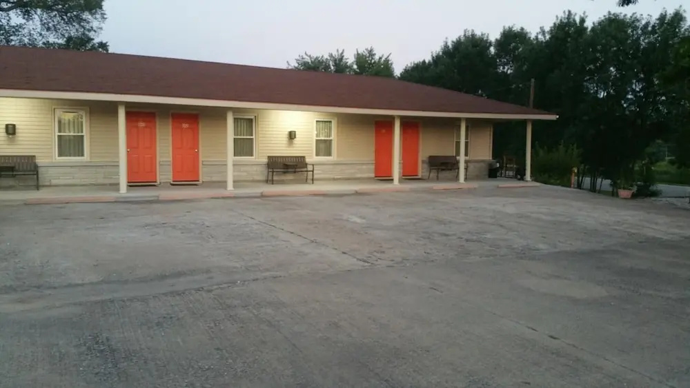 Best Budget Inn