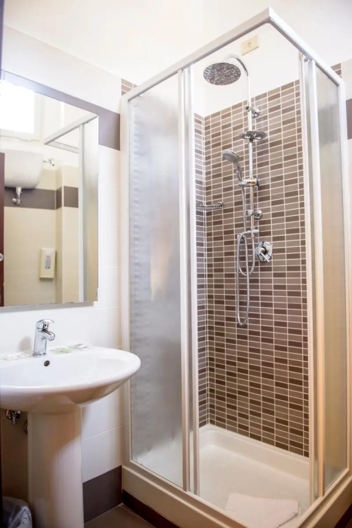 Hotel Emmaus - Chambres