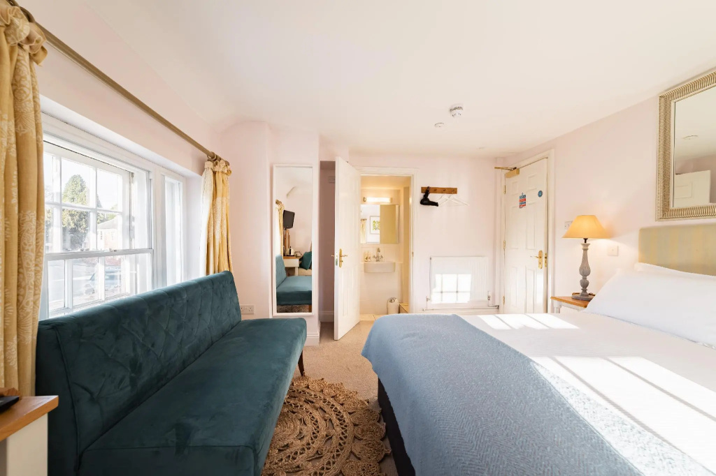 Superior room