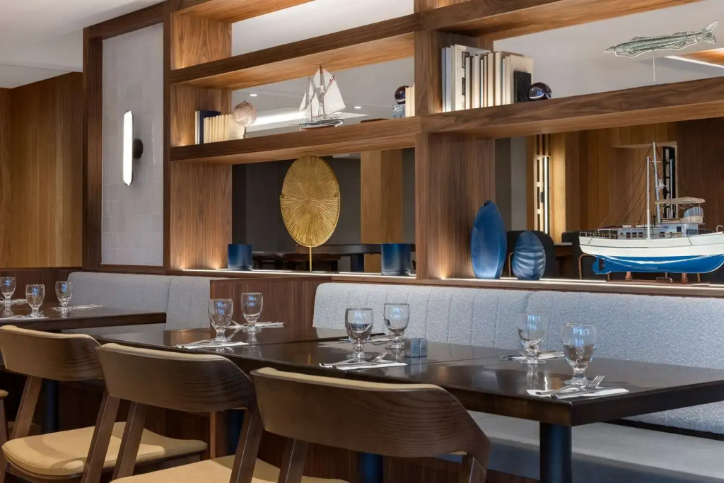 DoubleTree by Hilton Kingston