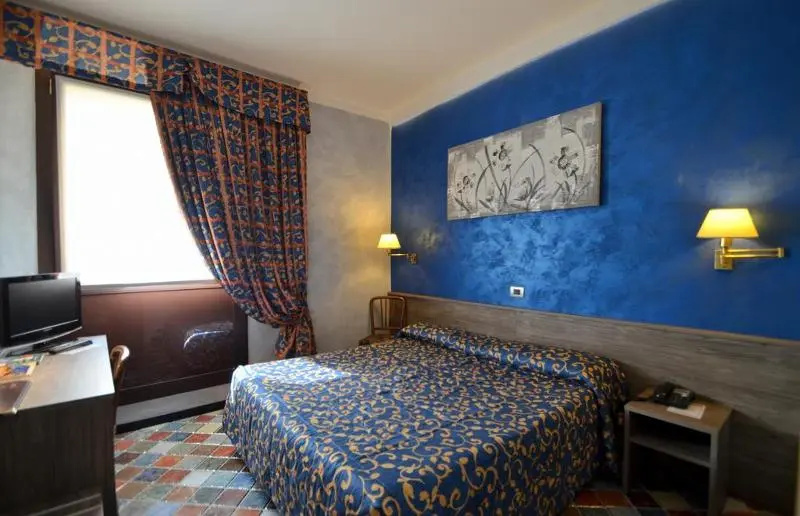 Hotel Plaza Torino - Chambres