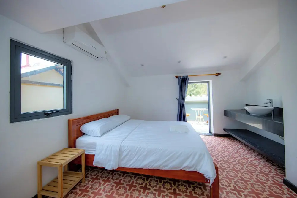 Economy Double room (full double bed)