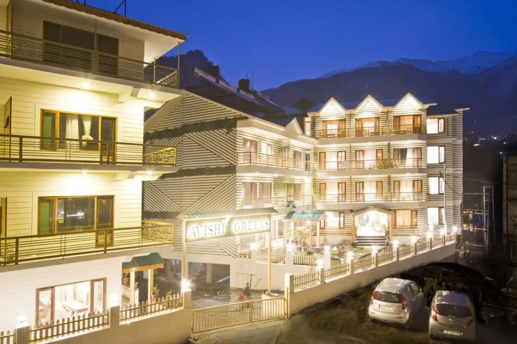 Hotel Avishi Greens
