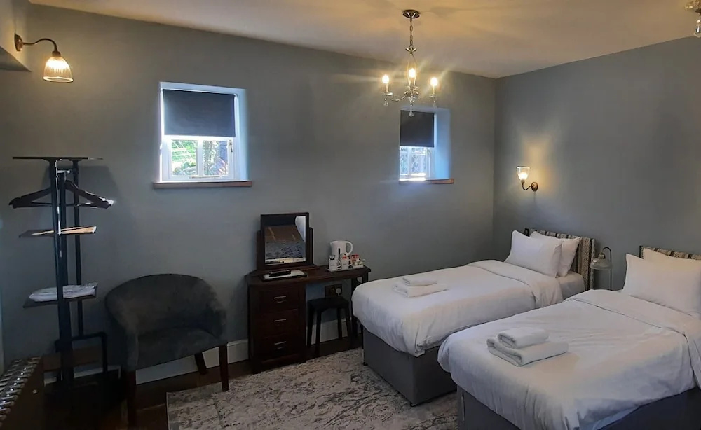 Standard Double Basement room (full double bed)