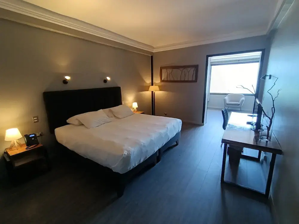 Quadruple Suite