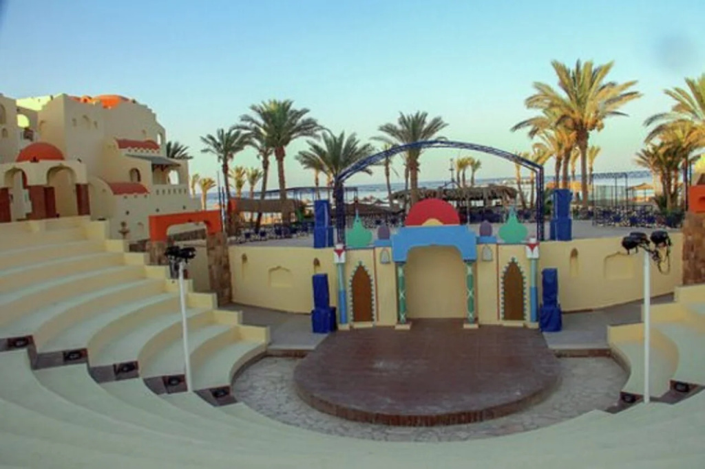 Marina Beach Hotel