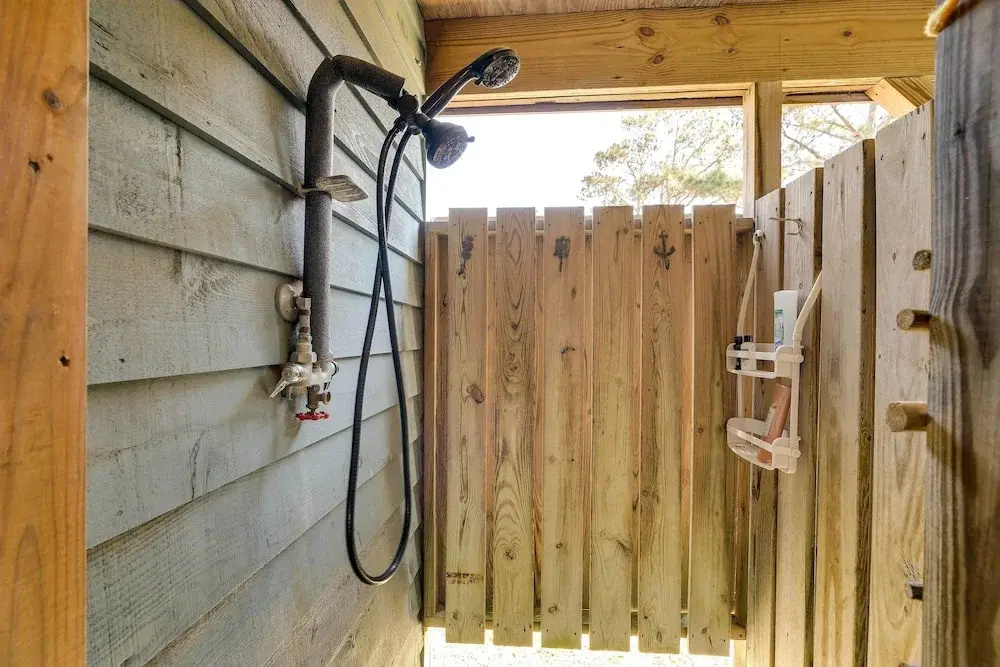 Hot Tub & Fire Pit: Outer Banks Family Getaway!