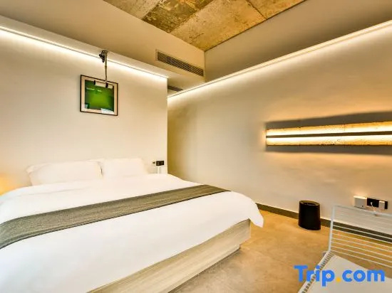 Standard Double room with balcony and with sea view (full double bed)