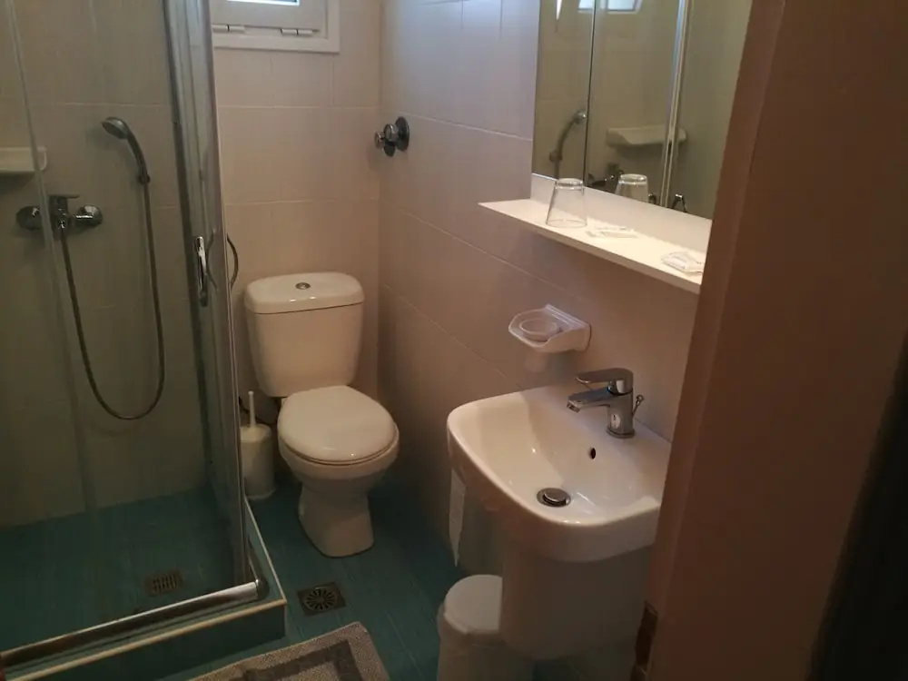 Standard Double room with balcony full double bed