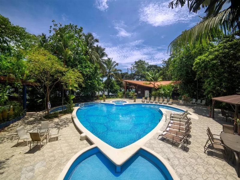 Aninga Lodge by null