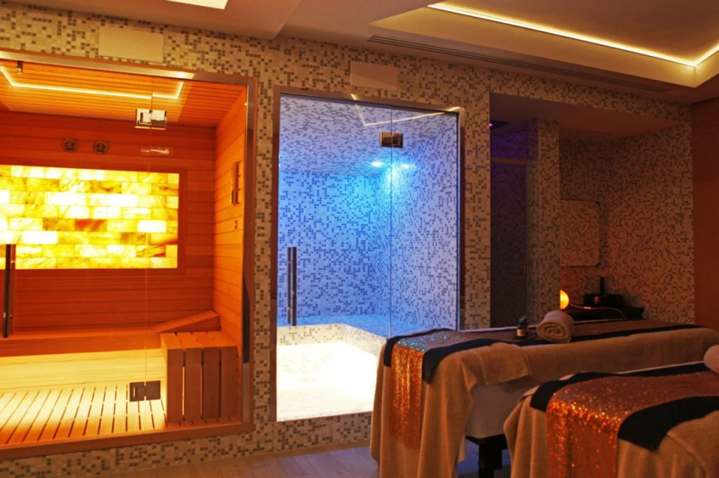 Hotel photo 8