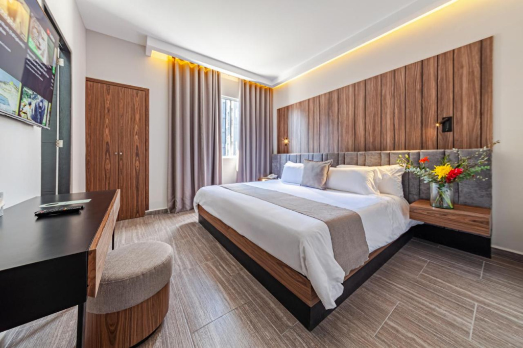 Hotel photo 2