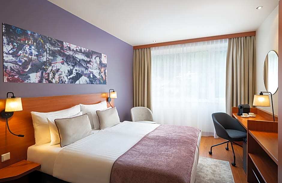 Номер Superior в Leonardo Hotel Salzburg City Center