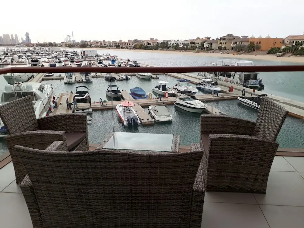 Yanjoon Holiday Homes - Palm Views