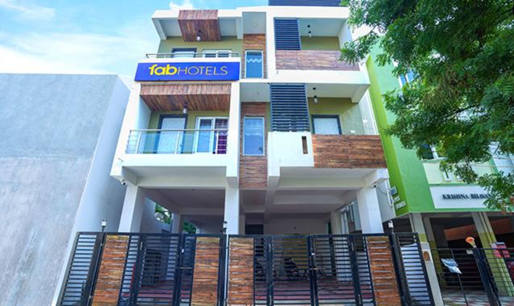 Via Town Space Apartment