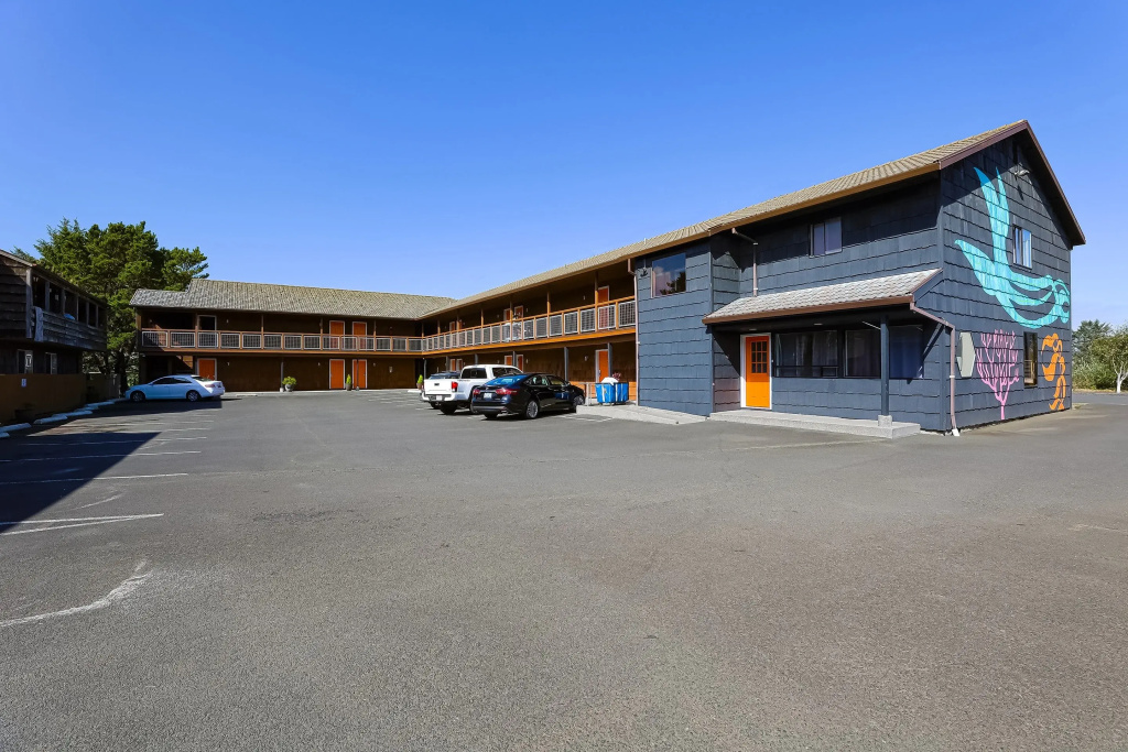 Coast River Inn by OYO Seaside