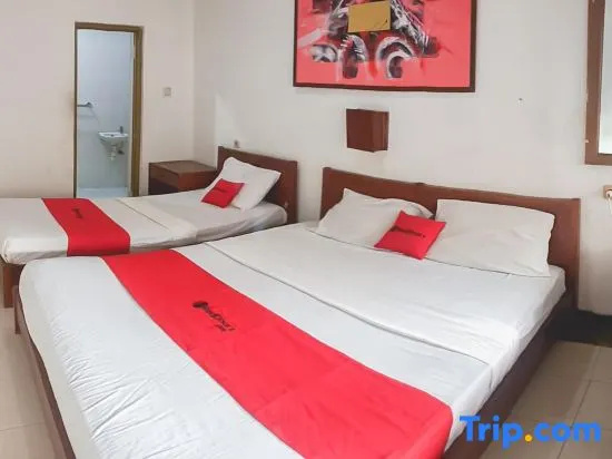 RedDoorz Plus at Hotel Sofia Pangandaran