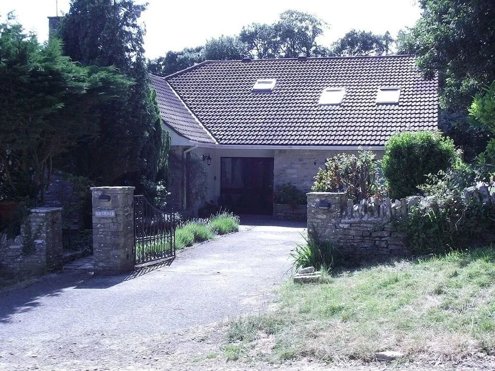 Southover Bed and Breakfast