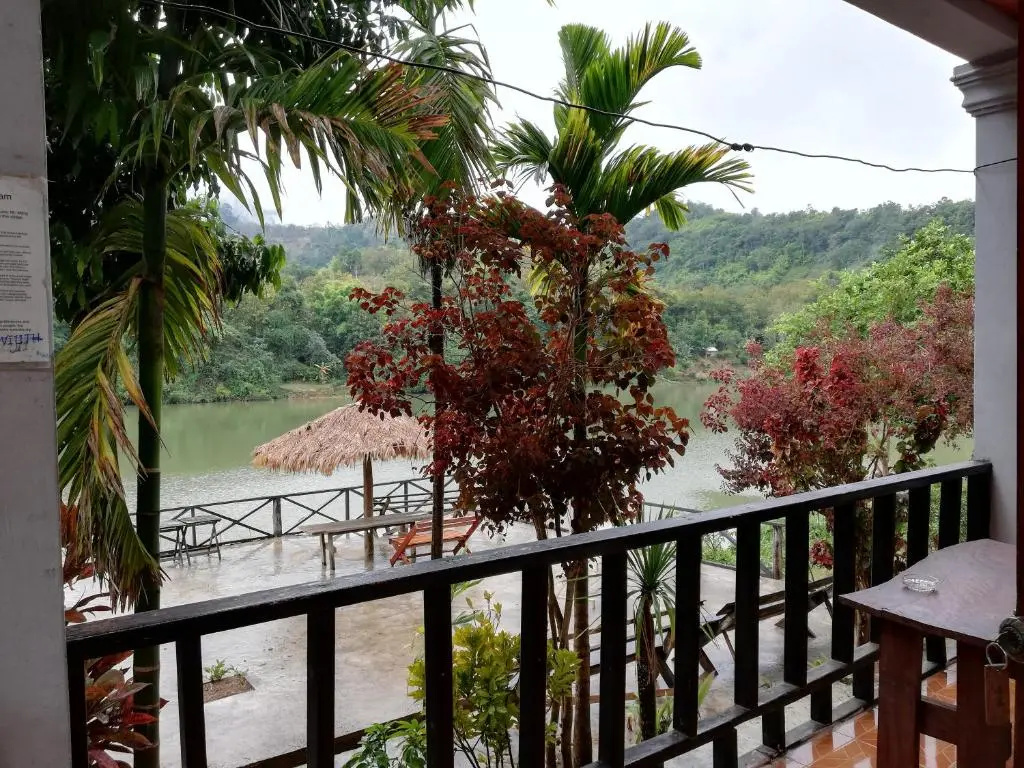 Nam Ou River Lodge