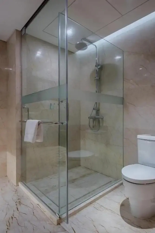 Superior Double room with city view (full double bed)