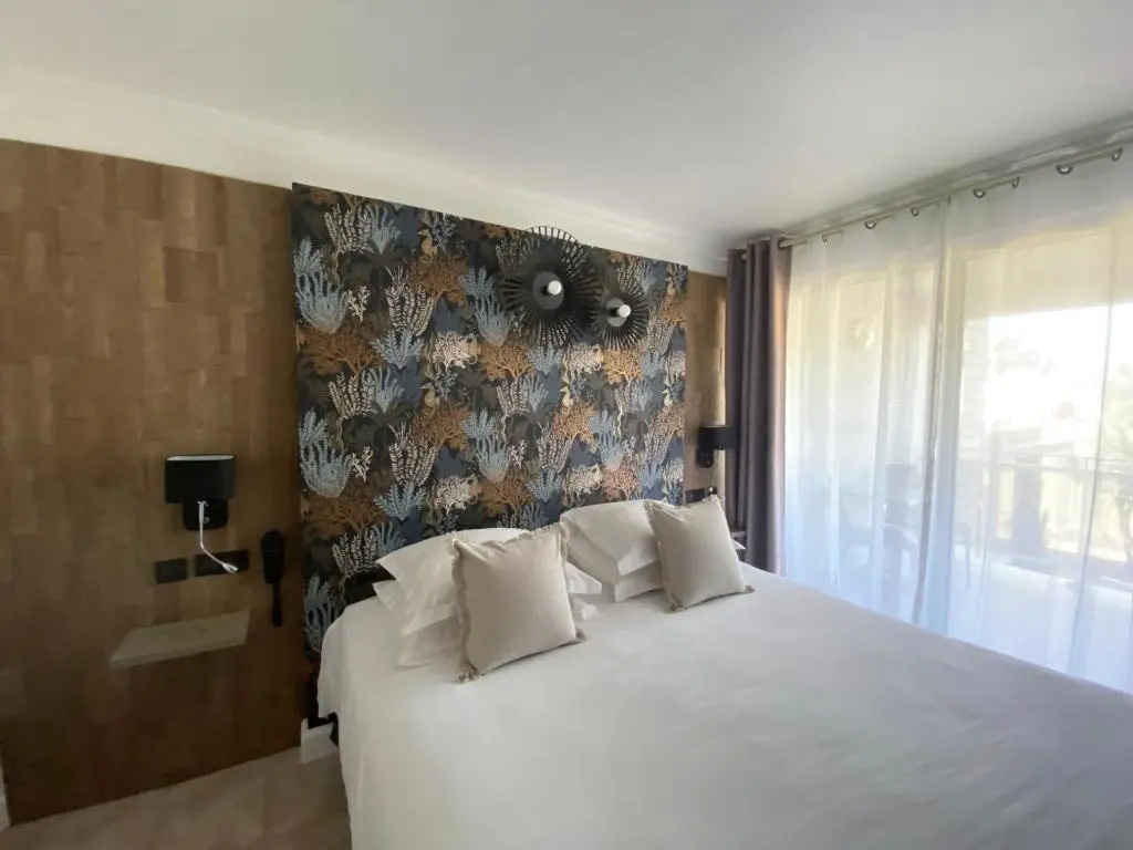 Superior room