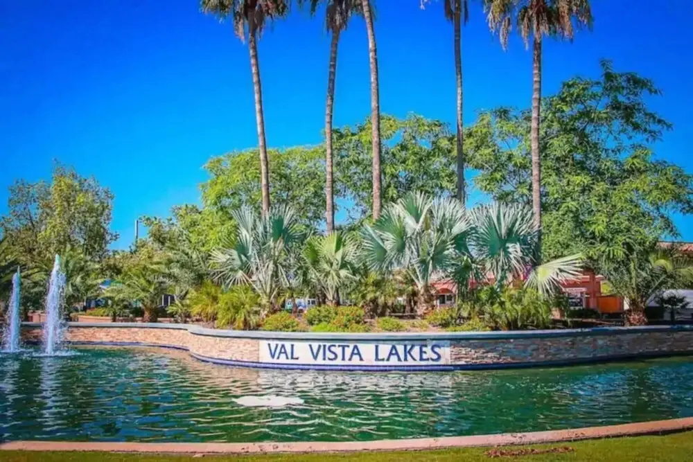 Val Vista Paradise in Gilbert - фото 12