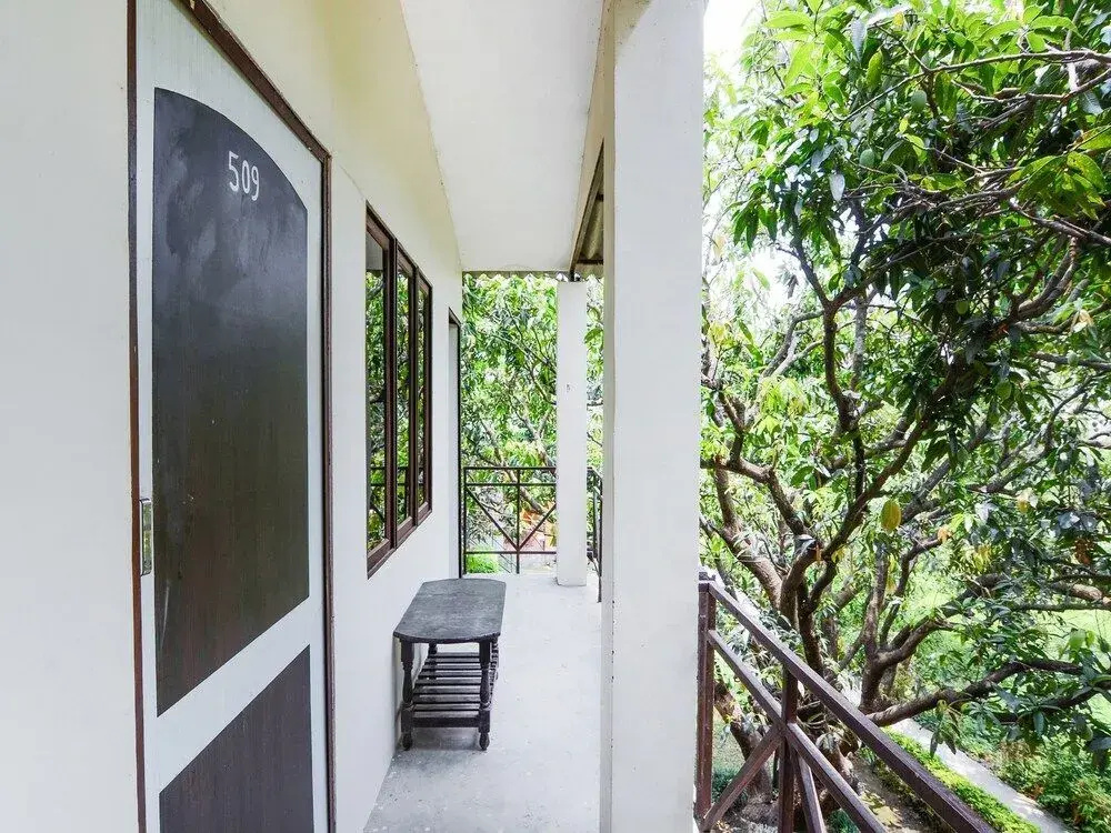 Corbett Call By OYO Rooms
