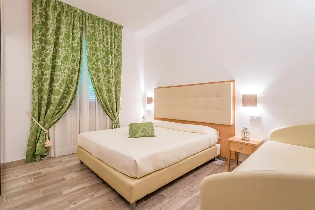 Superior Double room (full double bed)