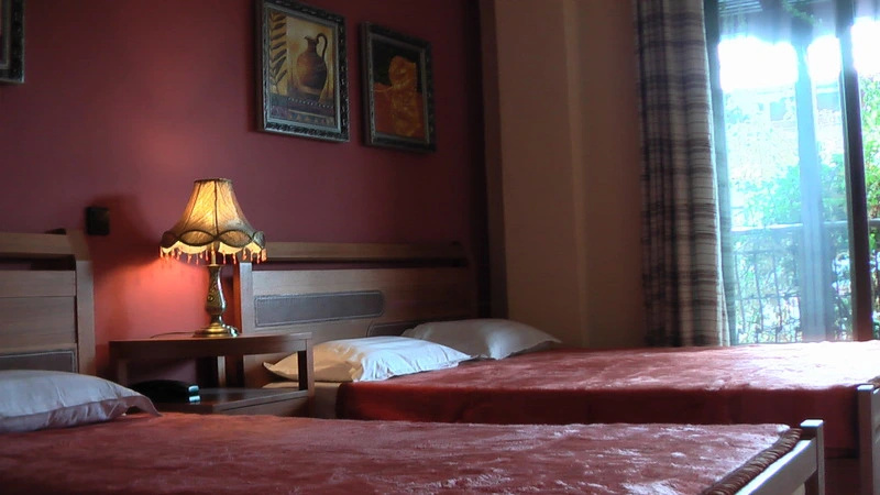 Pelli Hotel - Chambres
