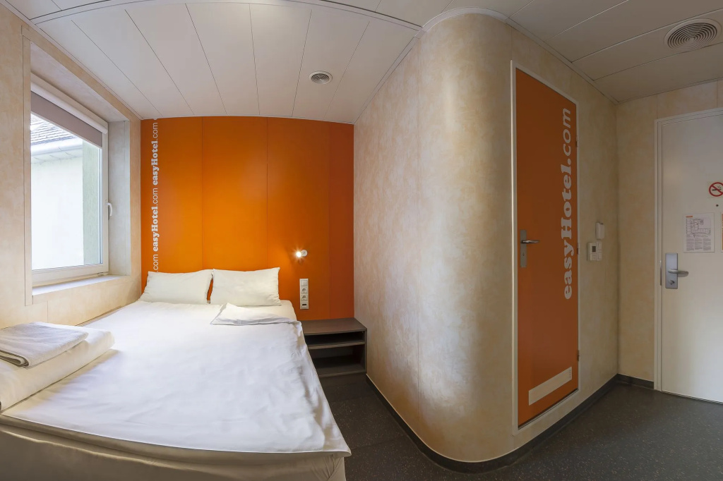 easyHotel Budapest Oktogon — фото