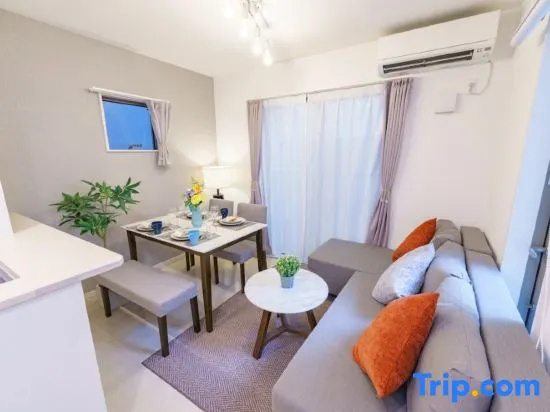 6 min to Nagoya / Brand-new building / Sleeps 5
