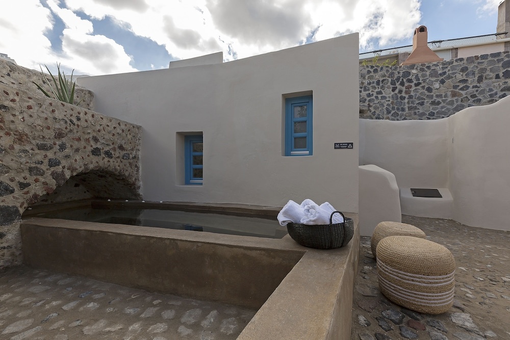 Alluvial Santorini Suites Alluvial Santorini Suites