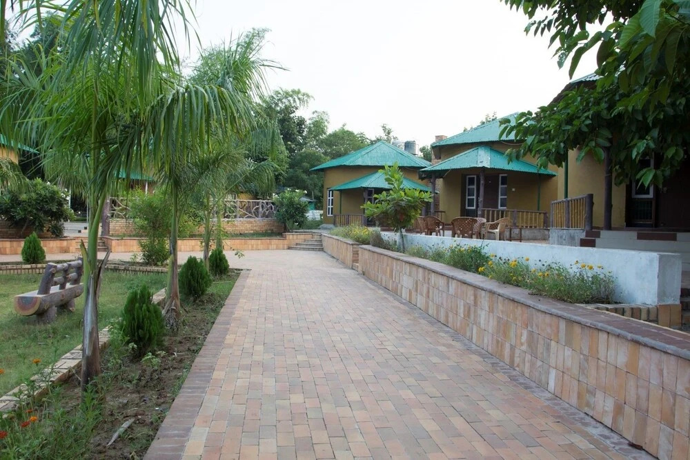 V Resorts Vrindavan Gopala Bhedaghat - Général