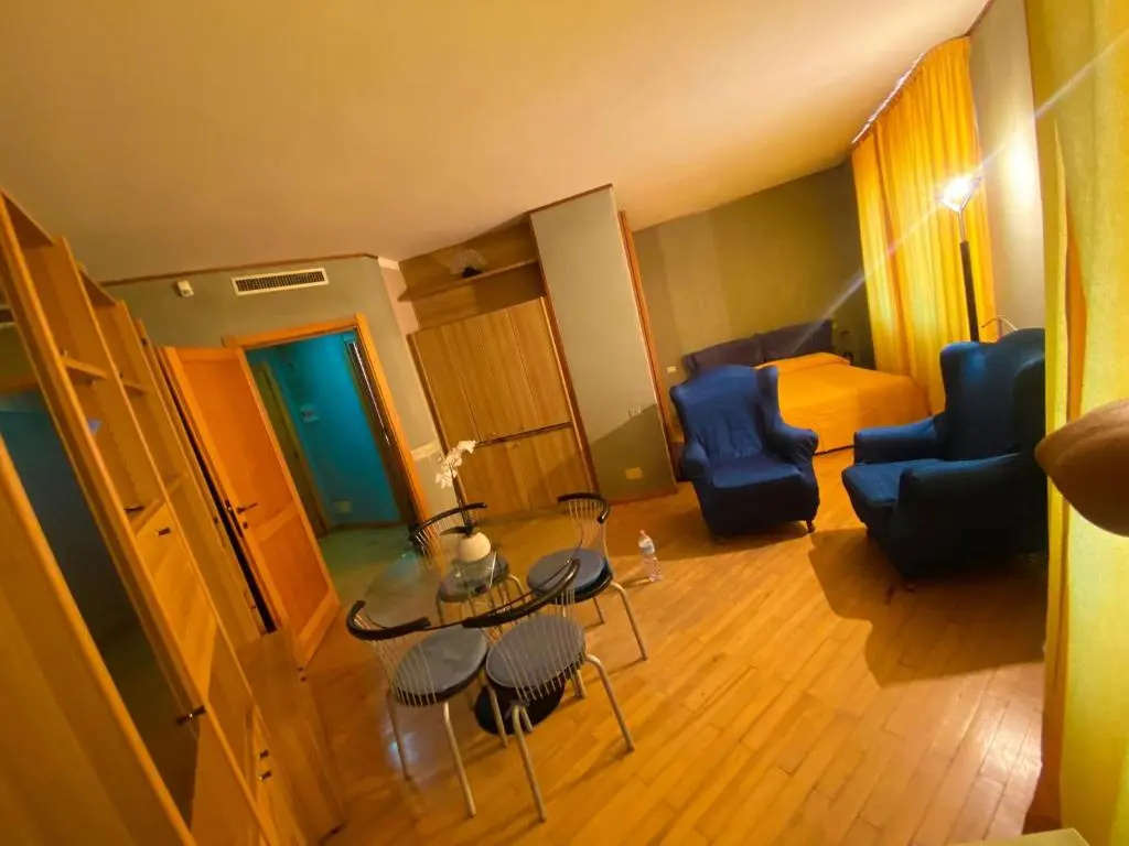 Hotel photo 1