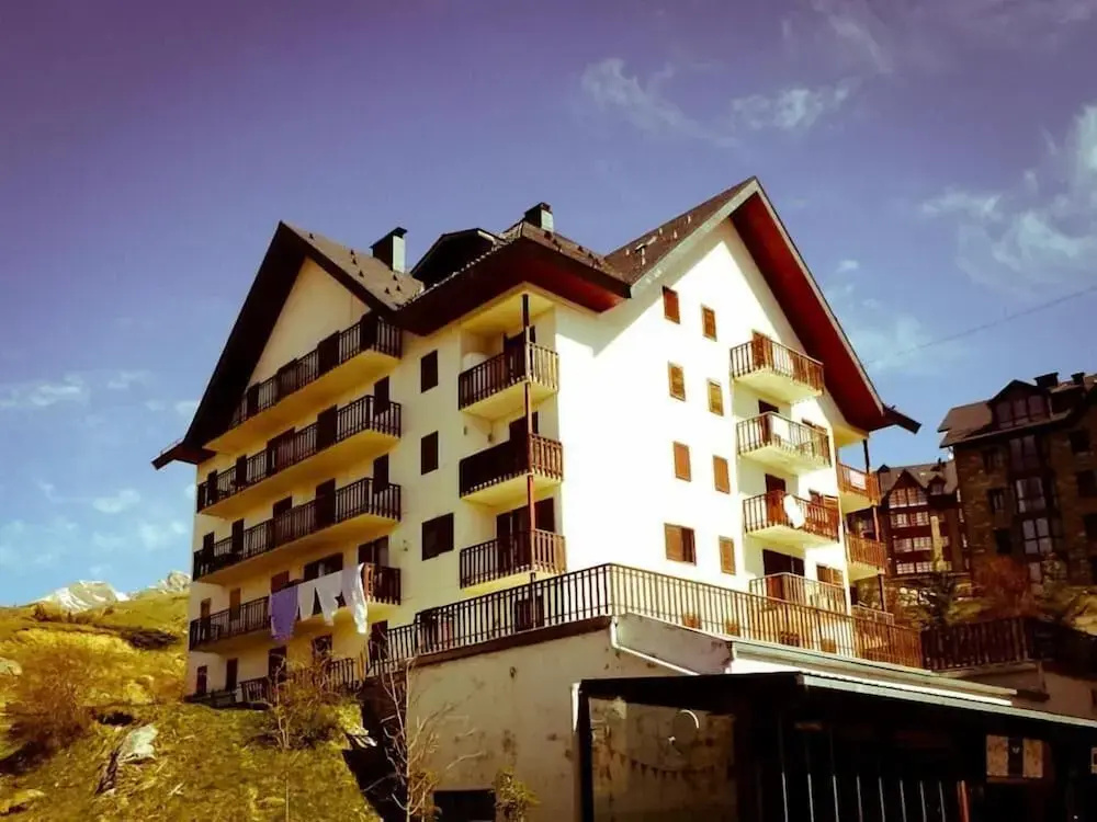 Apartamento Centrico y con Vistas a las Montanas