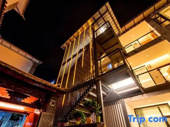 Dali Zhanbo Xiaoyuan Homestay (Dali Ancient Town Branch)