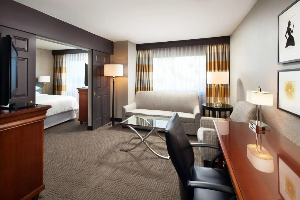 Sheraton Fairplex Suites & Conference Center - Général