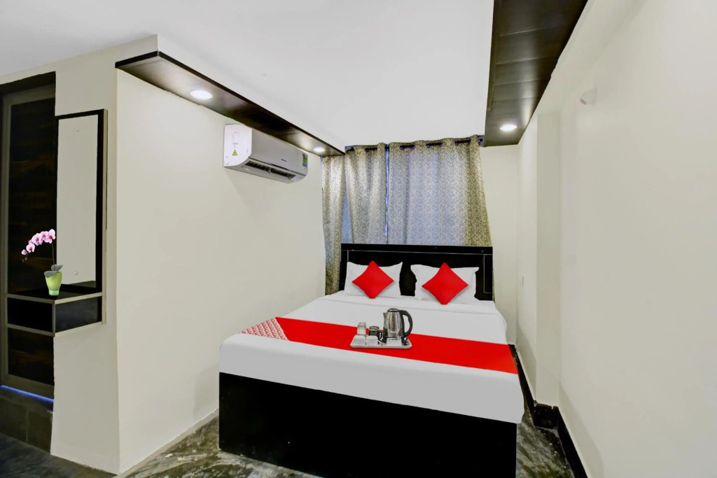 OYO Flagship 70030 Gopika Stay Inn - фото 17