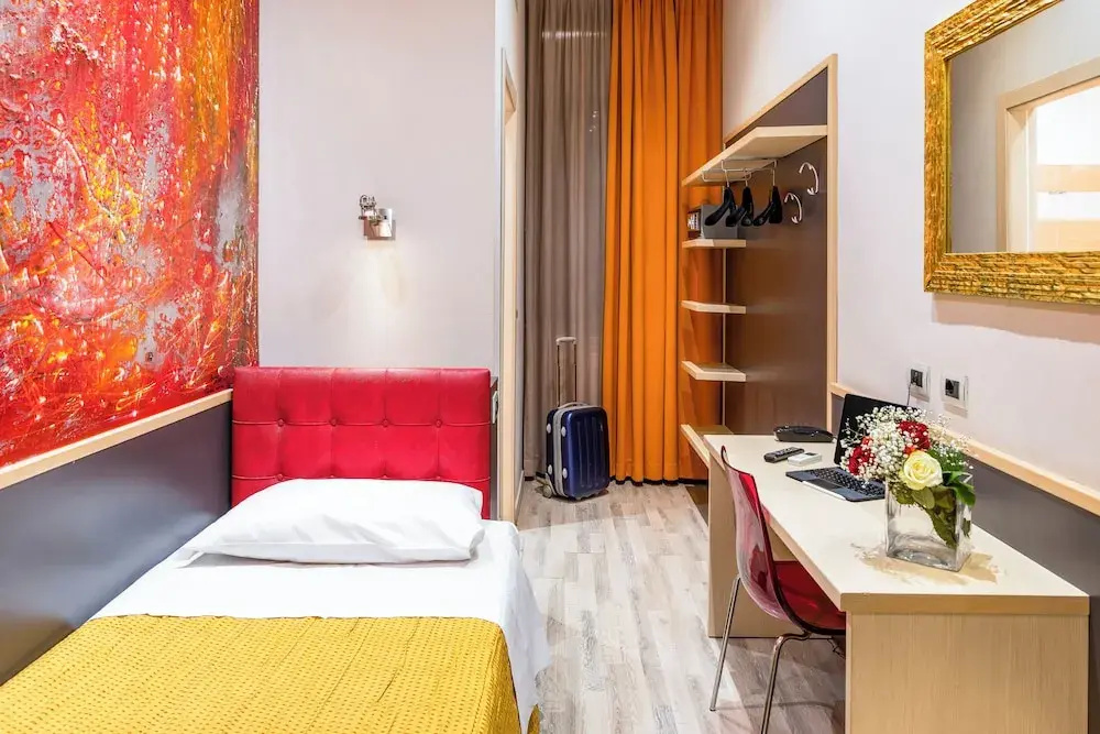 Economy room