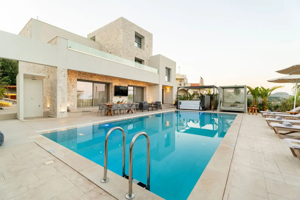 Grand Villa