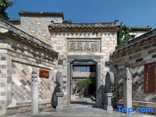 Pingyuan Mountain House Boutique B&B